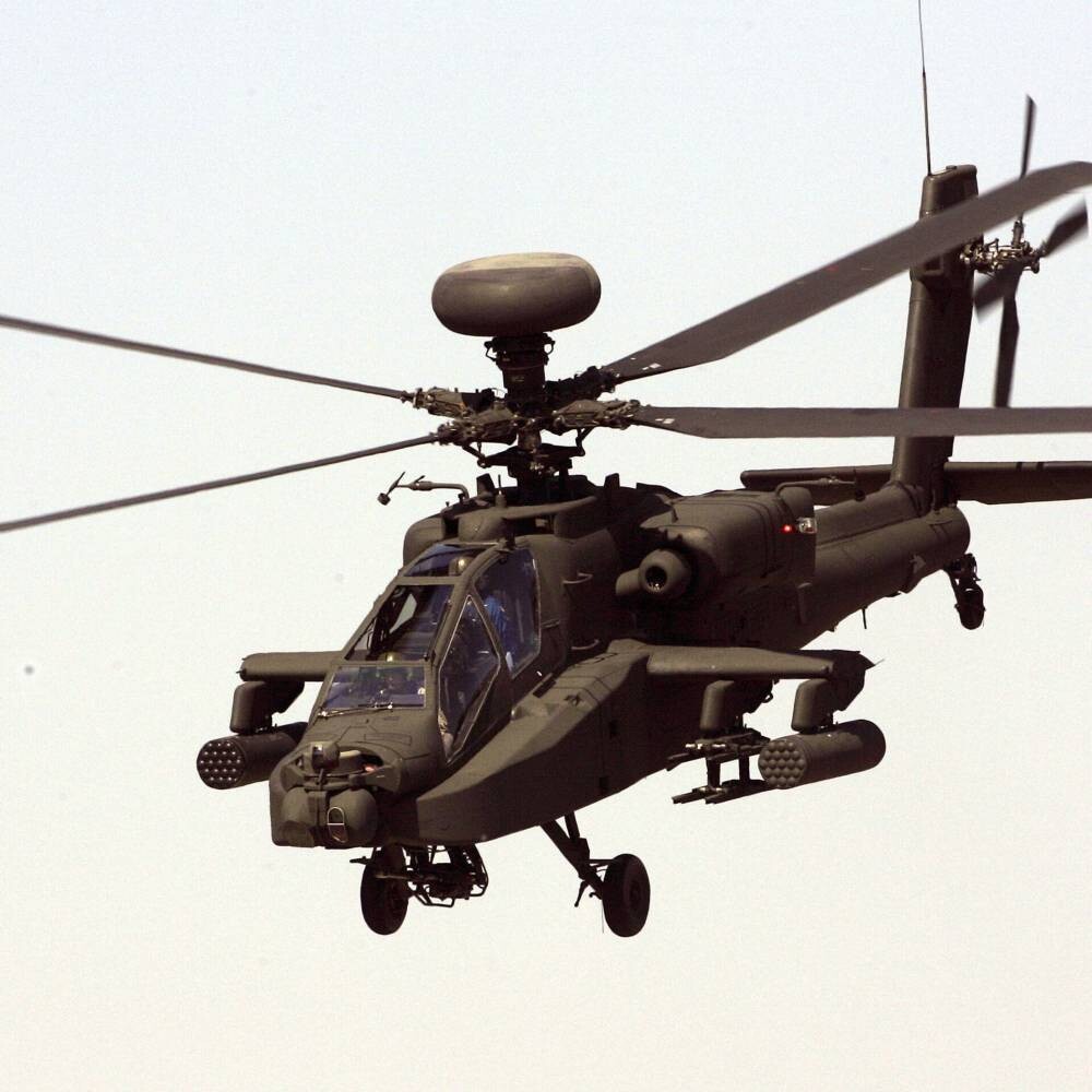 Польша завершает историческую сделку по вертолетам Apache