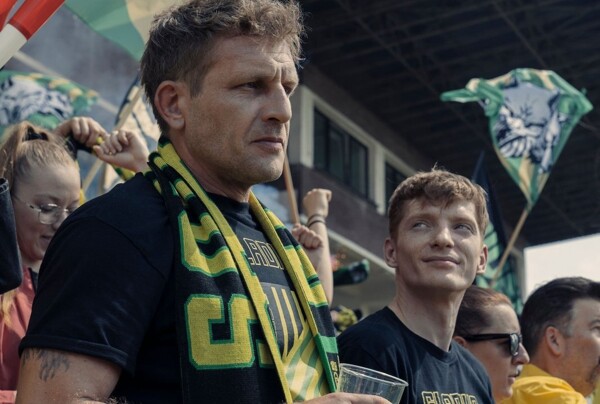 Discover the Intense World of 'Hinchas Enemigos'